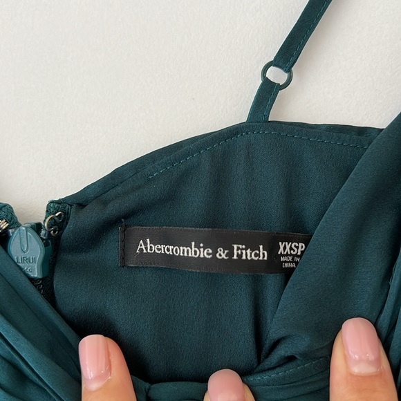 Abercrombie & Fitch dress - Picture 4 of 6